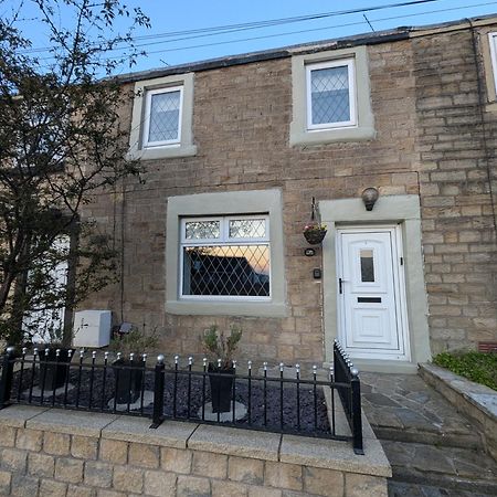 Pendle View Cottage Brierfield ภายนอก รูปภาพ