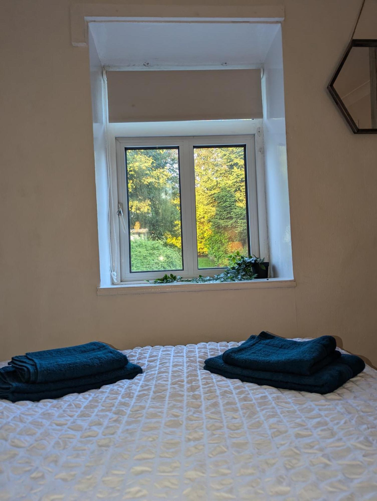 Pendle View Cottage Brierfield ภายนอก รูปภาพ